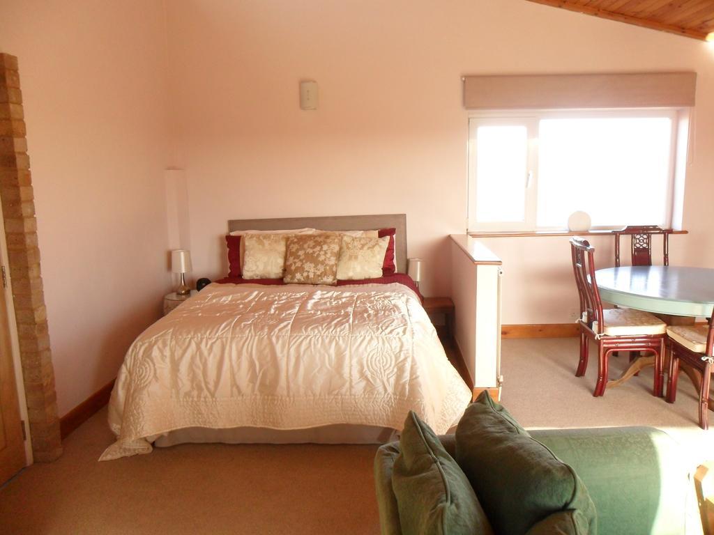 Bank Cottage B&B Newport (Isle Of Wight) Exterior foto